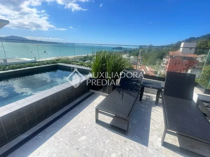 Furnished 1-bedroom apartment with balcony, 43 m² — photo 17