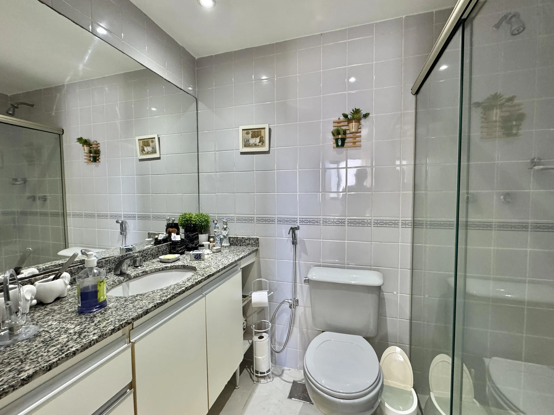 Glass-enclosed balcony in a 2-bedroom apartment, 72 m² — photo 14