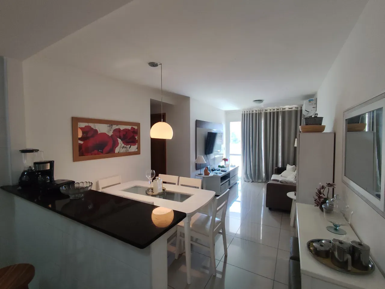 Furnished 3-bedroom apartment with open-plan kitchen — photo 6