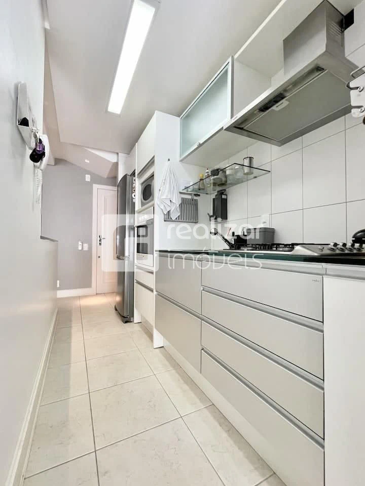 Furnished apartment, 100 m², with a private pool — photo 17