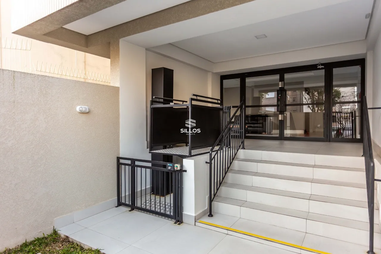 1-bedroom apartment with 42 m² and a compact kitchenette — photo 18