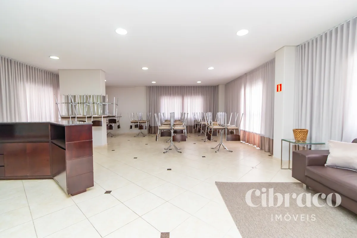 Apartamento de 3 dormitorios con 205 m² y balcón — photo 28