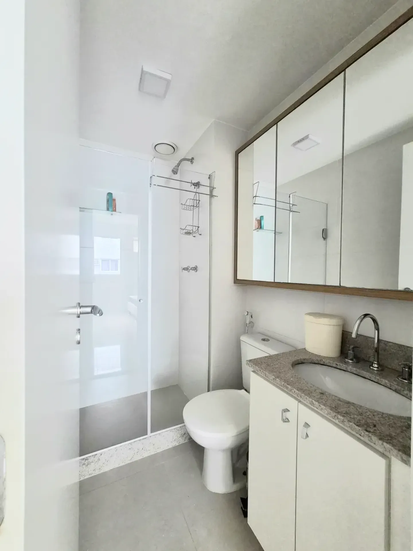 Furnished apartment, 61 m², with a home office — photo 10