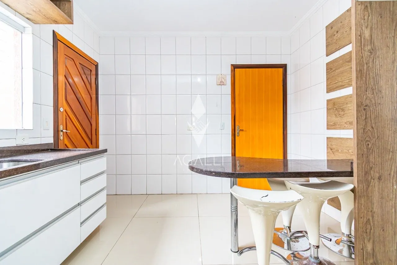 House with 4 bedrooms and 192 m², 1 parking spot — photo 16