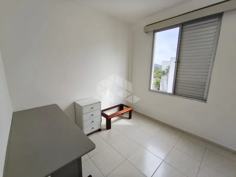 Квартира 30 м² з 1 спальнею та 1 місцем для авто — photo 13