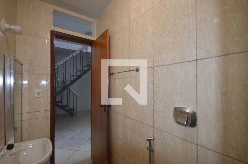 Casa, 140 m², com varanda gourmet