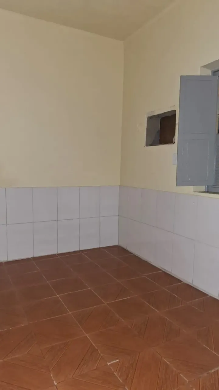 Casa com 1 quarto, 1 banheiro e pisos em cerâmica — photo 7