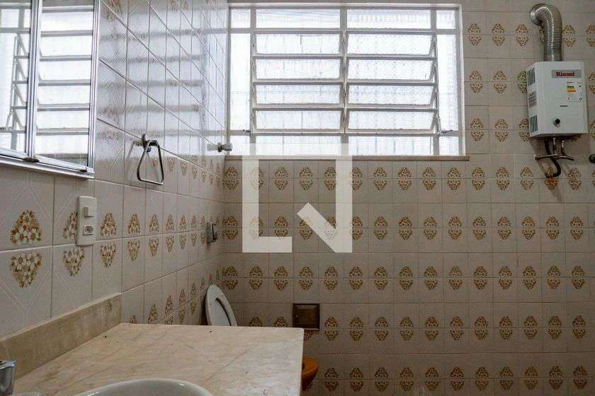 4-bedroom house with private garden and 145 m² — photo 26