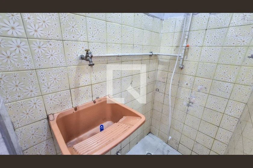 One-bedroom, 30 m² house in Rio de Janeiro — photo 18