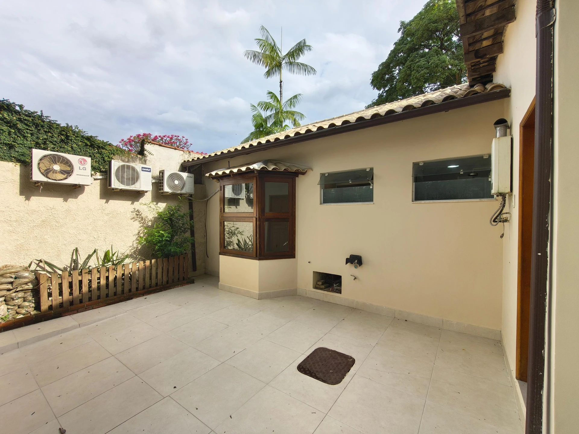Дом с 3 спальнями и джакузи — photo 54