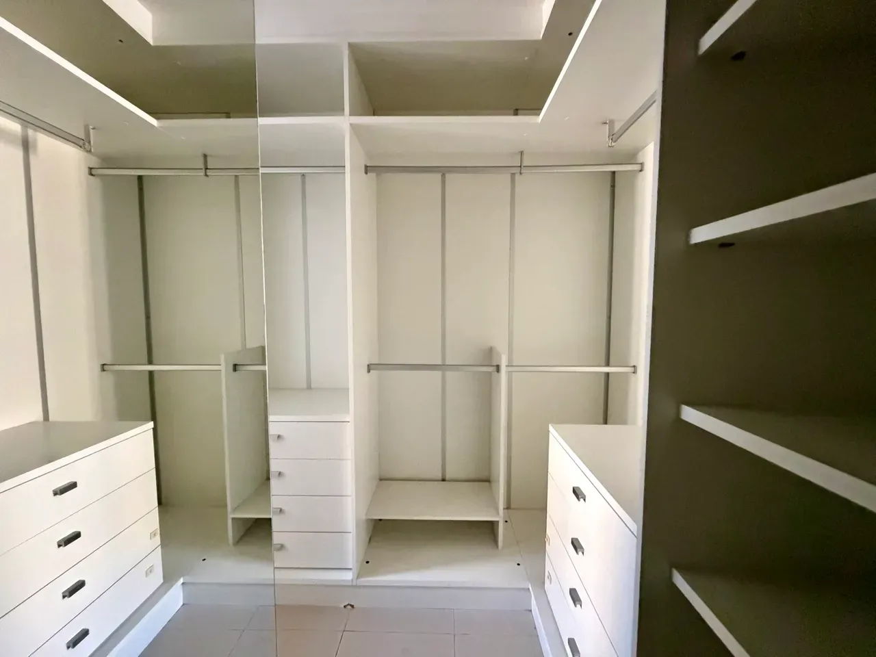 Apartamento mobiliado de 110 m² com varanda fechada — photo 6