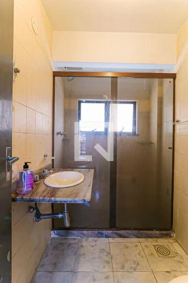 Washing machine in a 3-bedroom apartment, 131 m² — photo 40