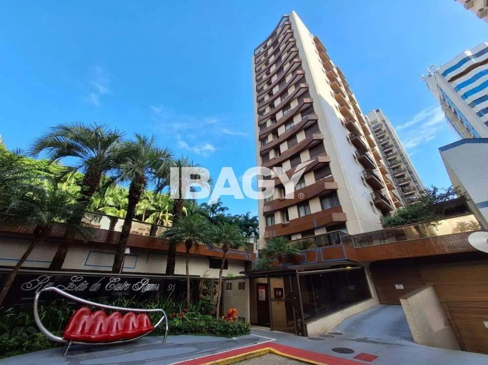 185 m² apartment with 2 en-suite bedrooms and private BBQ — photo 5