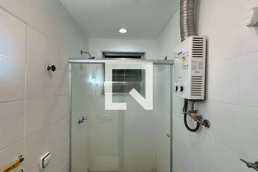 Furnished 50 m² apartment with 2 bedrooms and separate kitchen — photo 28