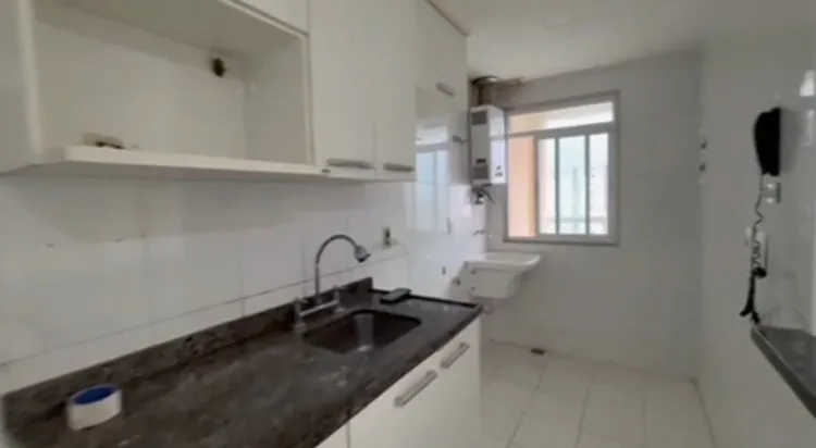 3-bedroom apartment with balcony and 2 bathrooms — photo 4