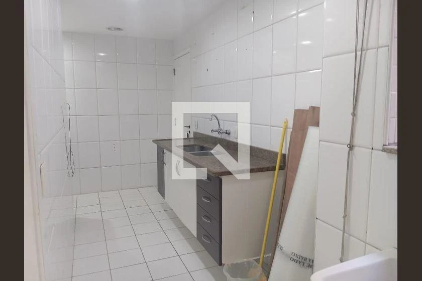 130 m² apartment with 3 bedrooms and a balcony — photo 47