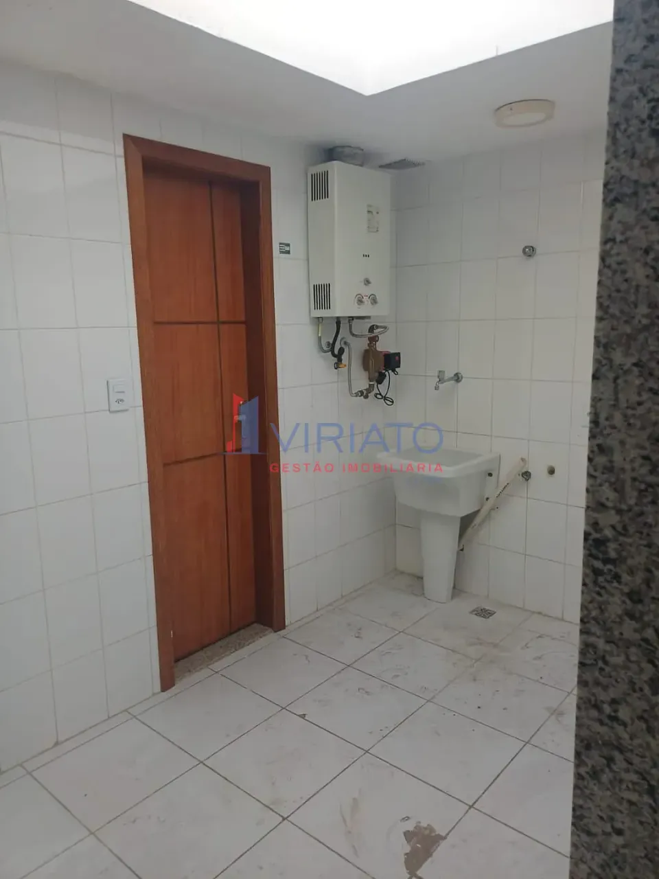 Unfurnished apartment with air conditioning and 4 bedrooms — photo 7