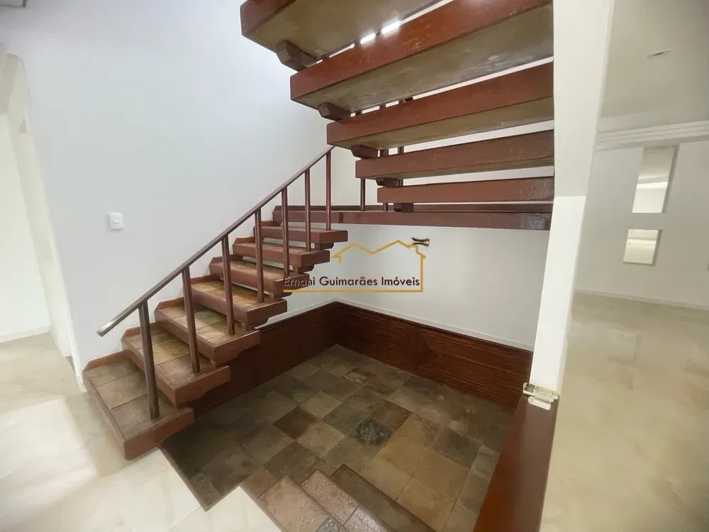 House, 350 m², with a mountain view — photo 21