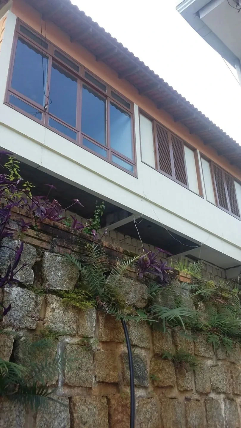 Casa residencial com 3 quartos e bancada na sacada — photo 6
