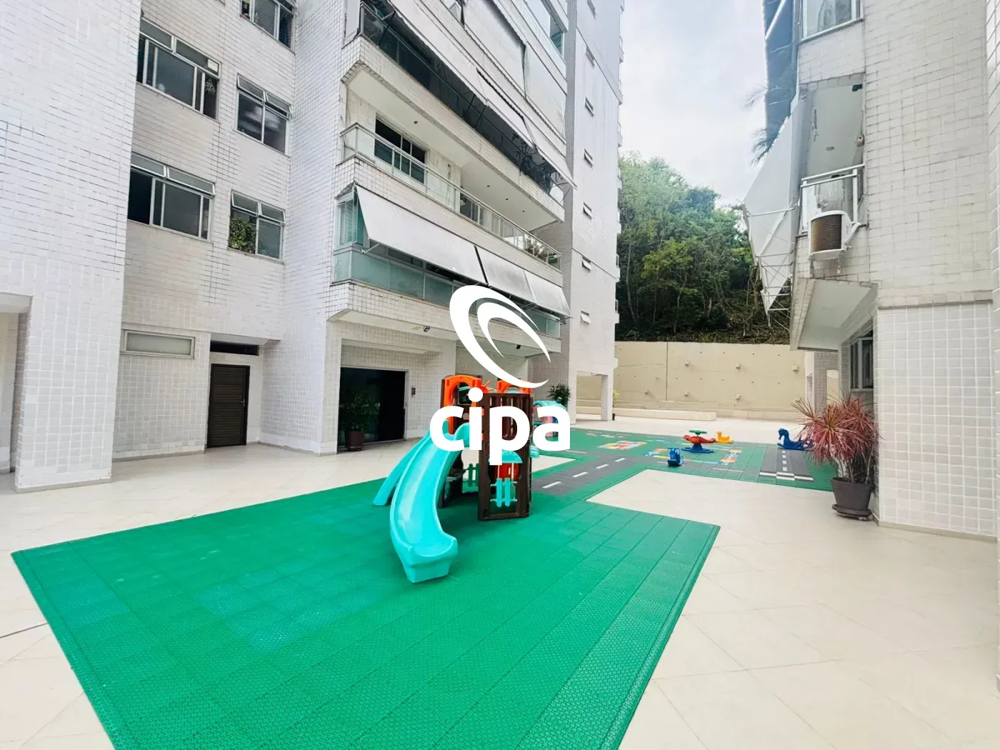 Apartamento com 2 quartos e varanda envidraçada — photo 24