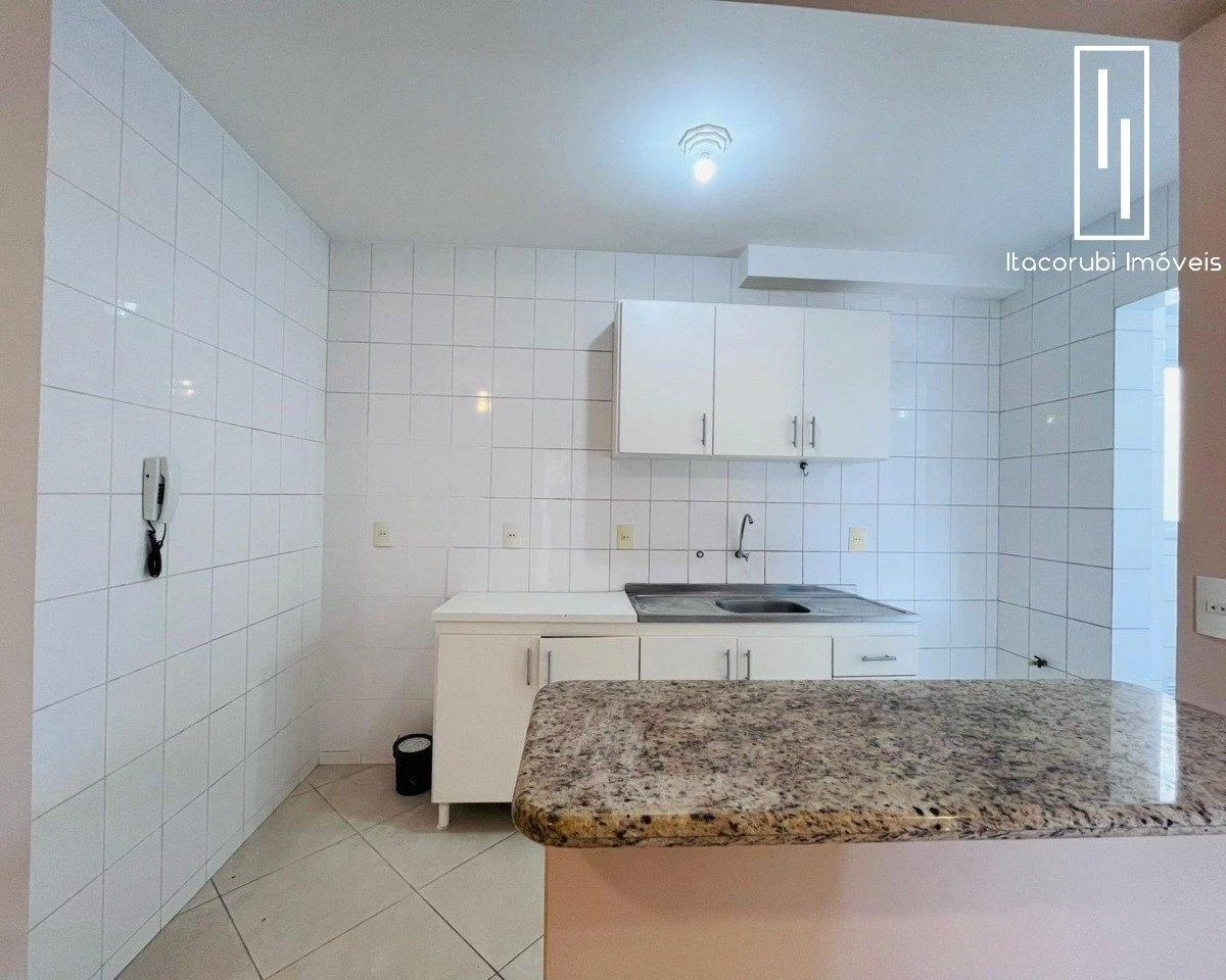 Furnished 2-bedroom apartment with open-plan kitchen — photo 4