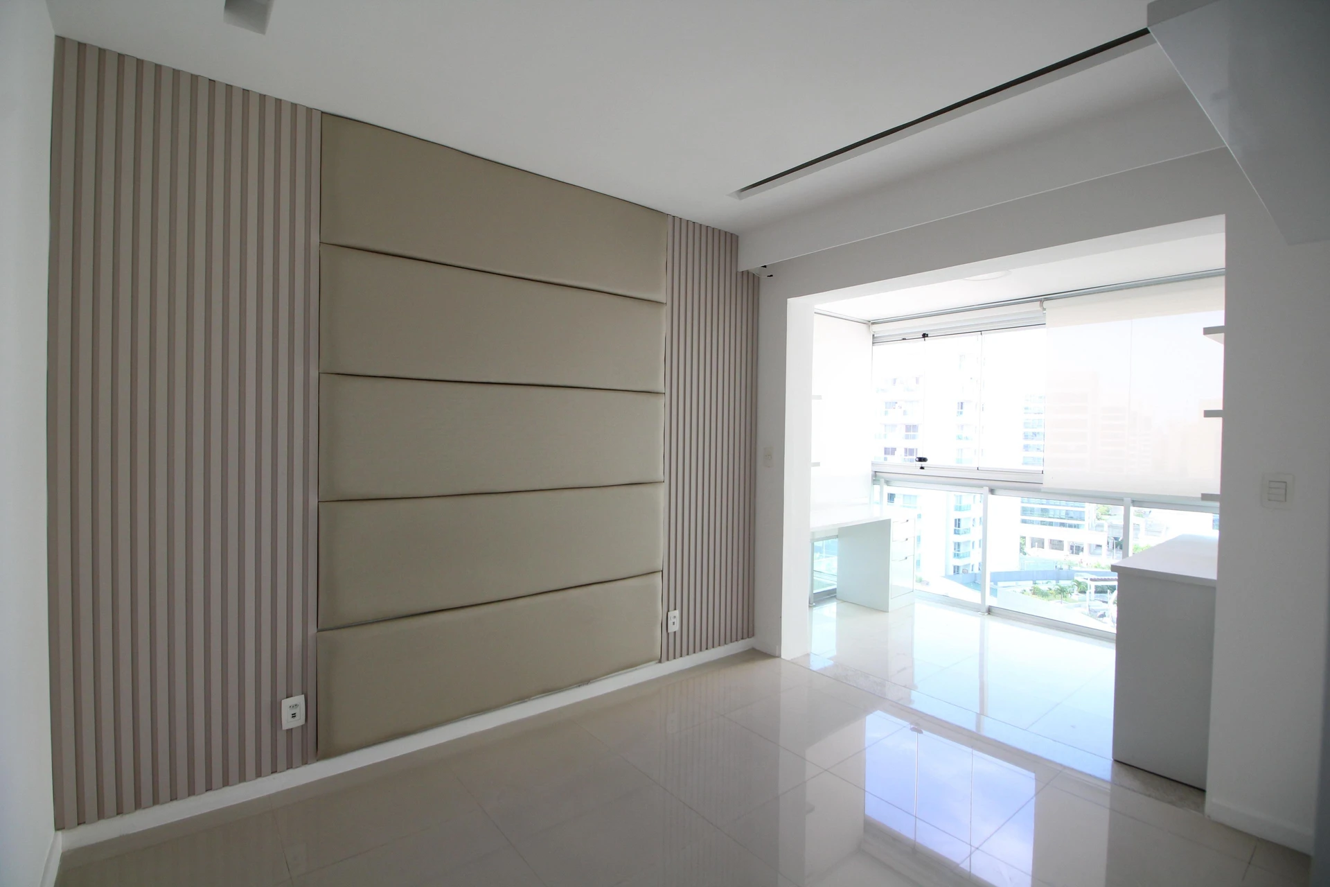 Apartment, 116 m², with a glass-enclosed balcony — photo 11