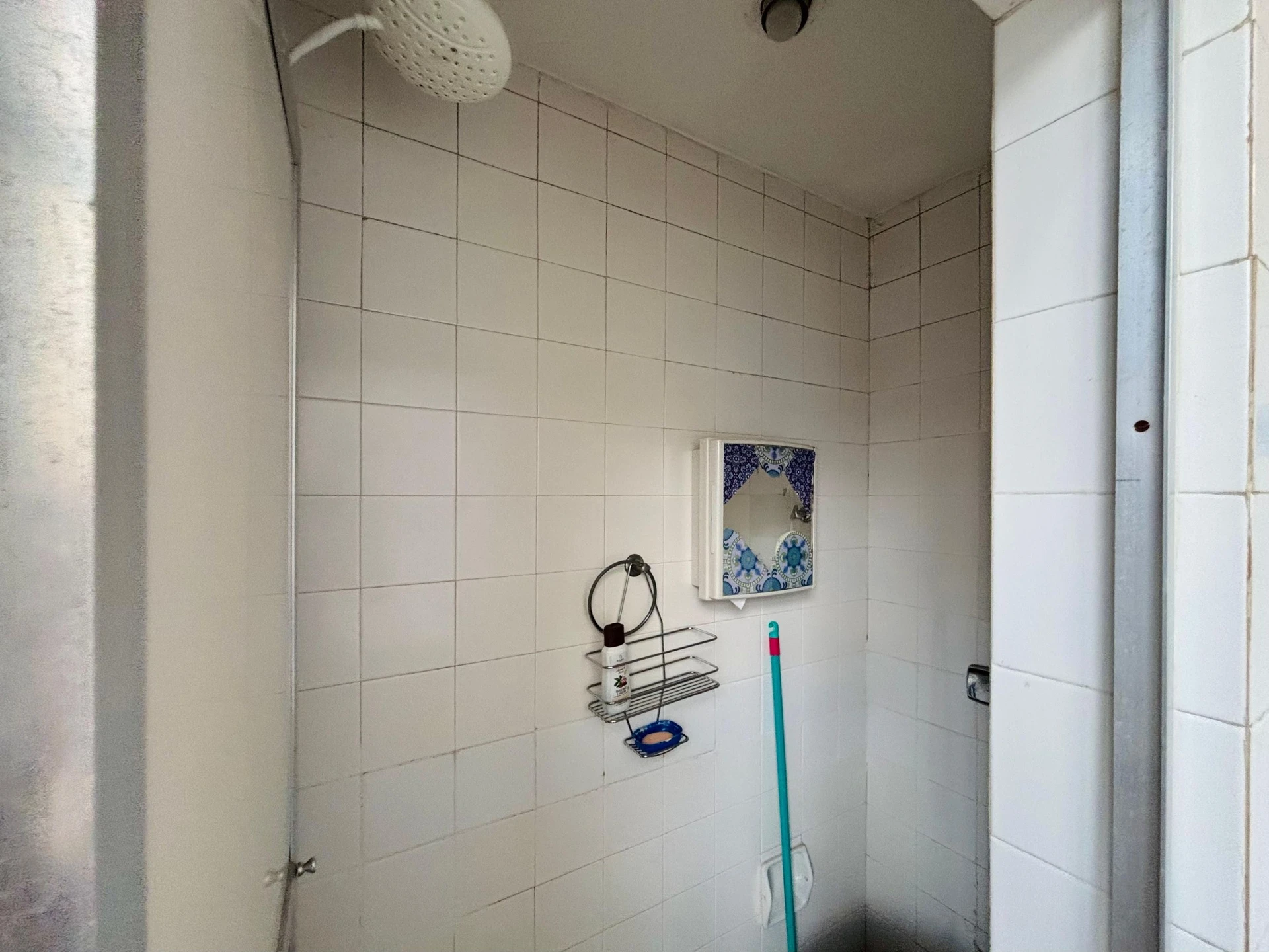 Apartamento mobiliado com 3 quartos e 2 banheiros — photo 5