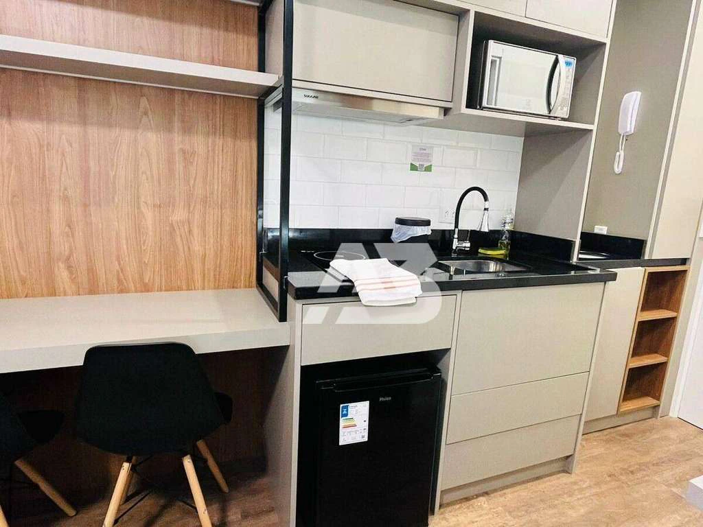 Estudio amueblado de 20 m² con rincón de trabajo listo — photo 6