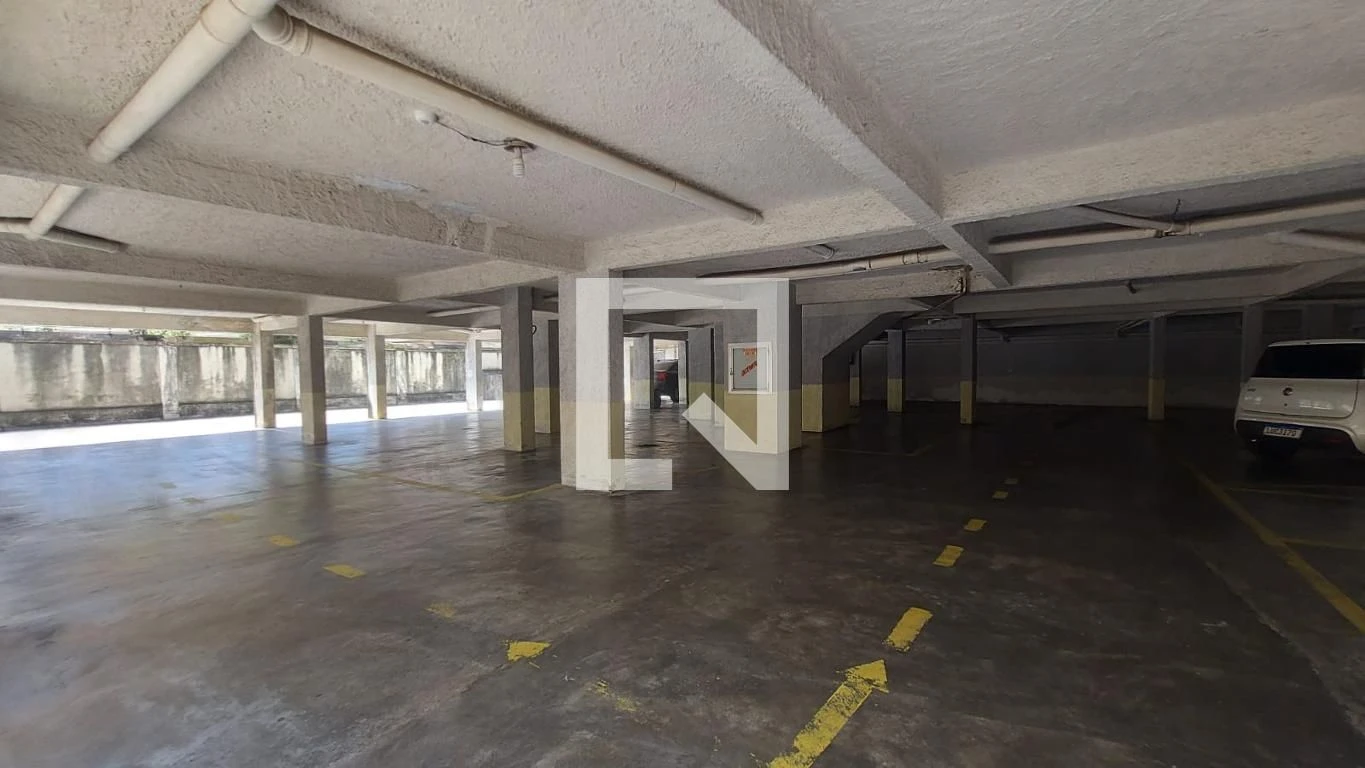 3-bedroom apartment with balcony and private outdoor space — photo 39
