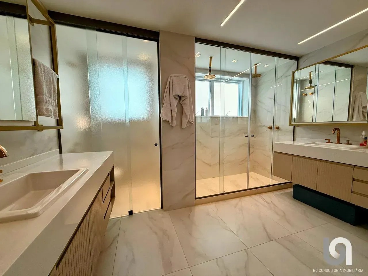 Квартира 266 м² з видом на воду та посудомийною машиною — photo 22