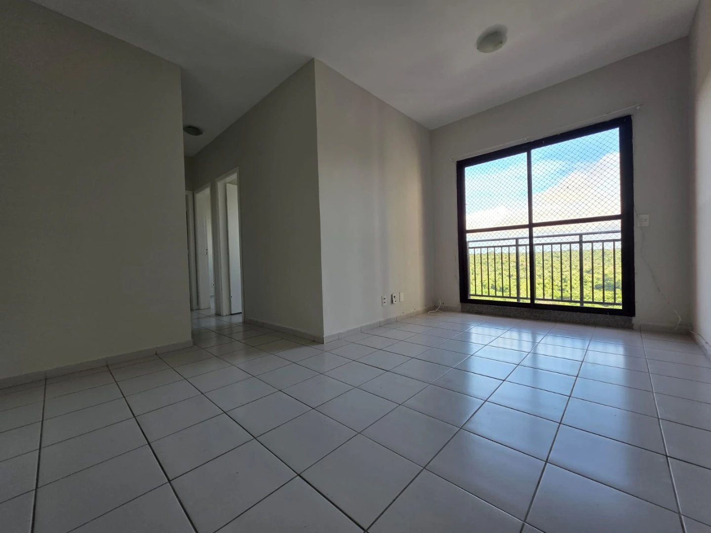 Квартира с 3 спальнями 70 м² и 3 парковочными местами