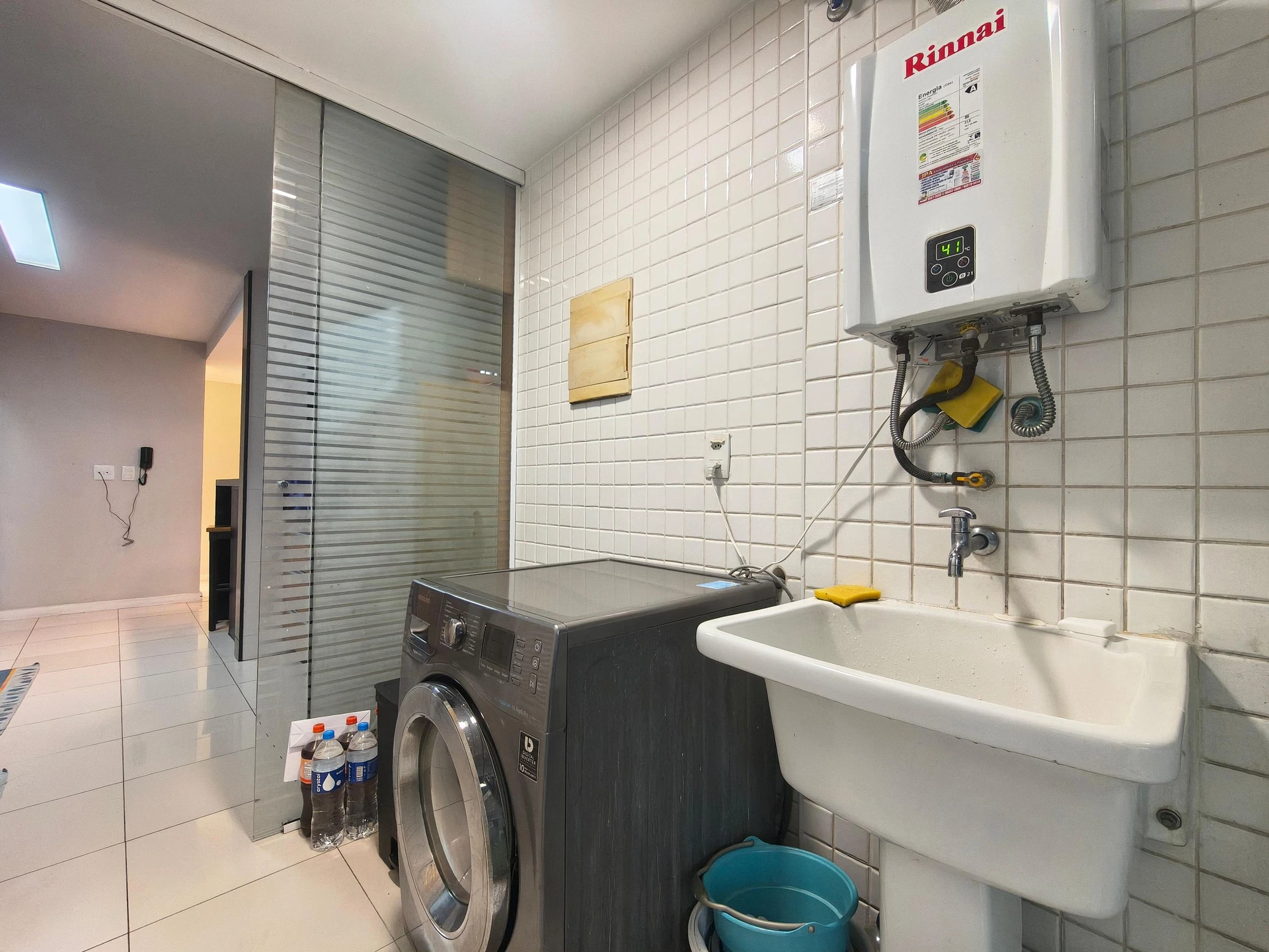 Furnished apartment, 103 m², with a washing machine — photo 36