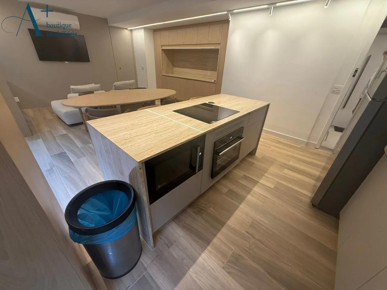 Furnished apartment with open-plan kitchen and 2 bedrooms — photo 5