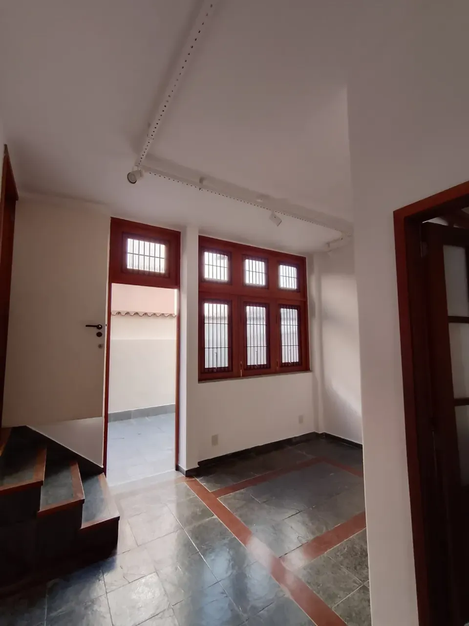 Triplex apartment with 2 bedrooms and 3 bathrooms — photo 12