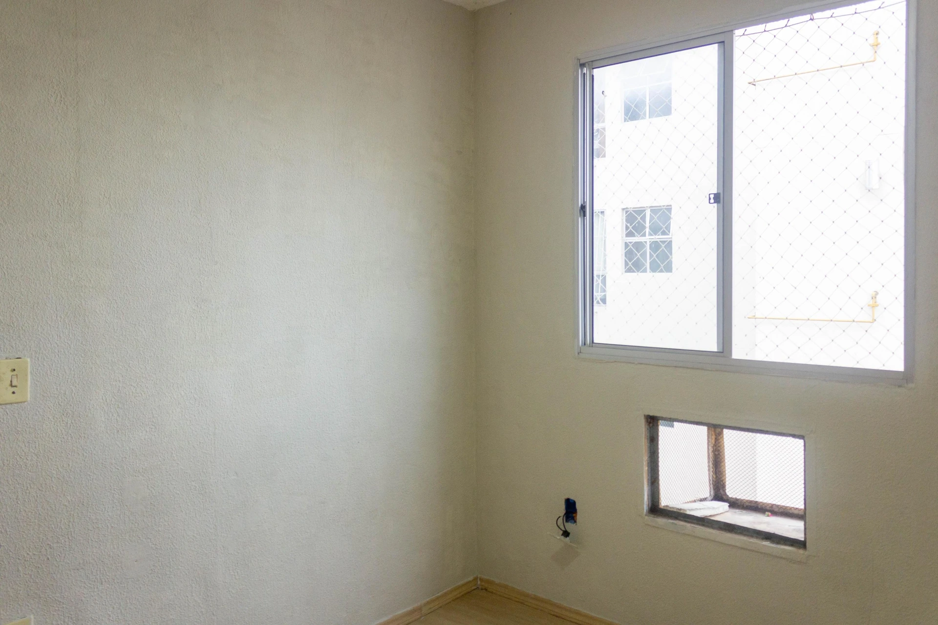 2-bedroom apartment in a building with a pool — photo 8