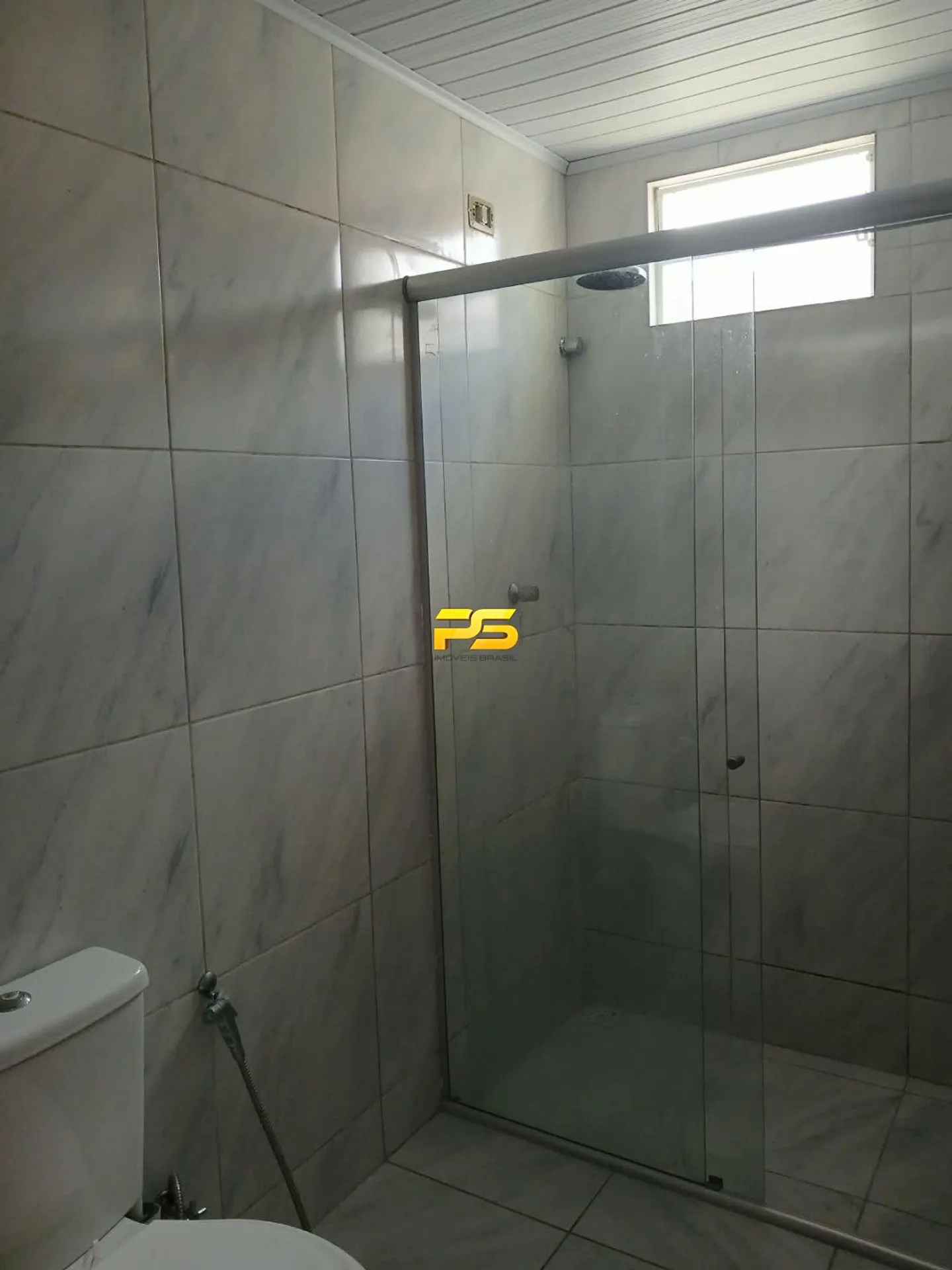 4-bedroom house, 1 with its own bathroom, 175 m² — photo 13