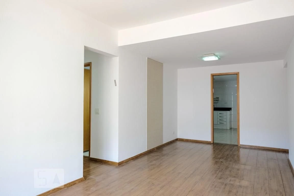 3-bedroom apartment with a mountain view — photo 41