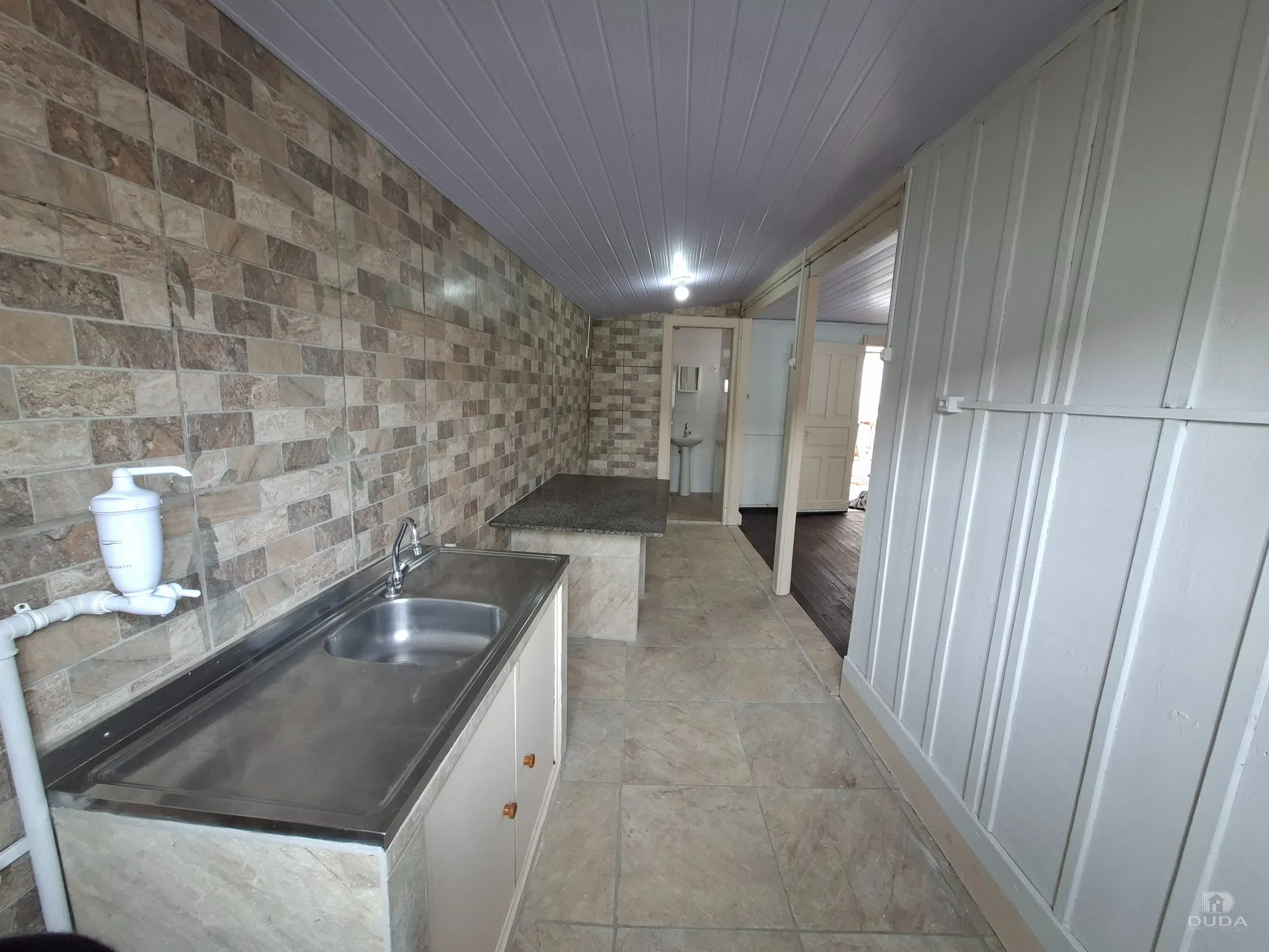 3-bedroom house with a walk-in closet in Florianópolis