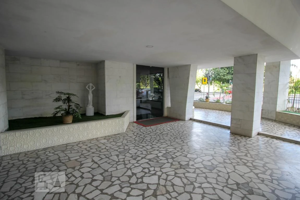 3-bedroom apartment with a home office — photo 16