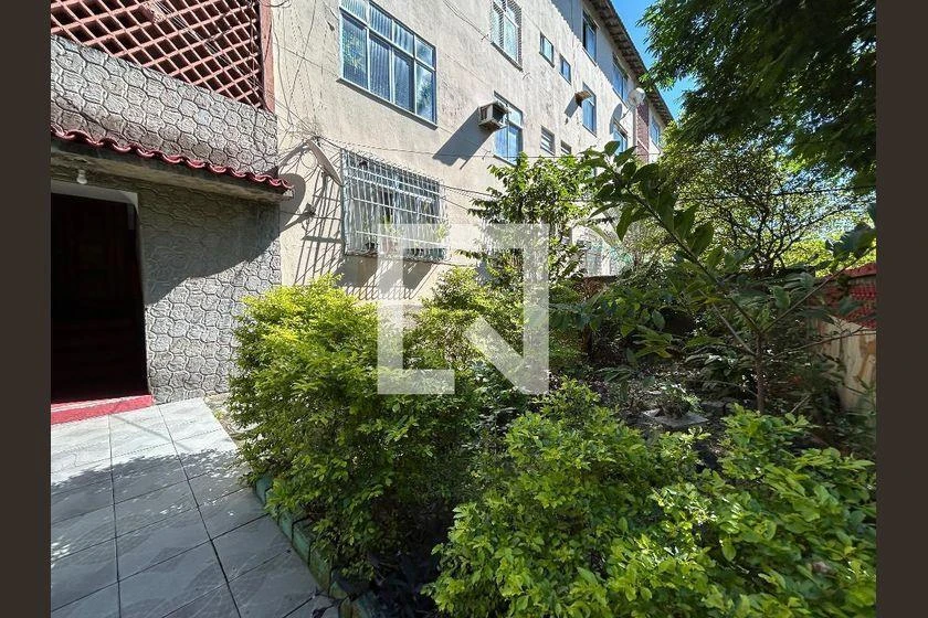 3-bedroom apartment, 1 with its own bathroom, 65 m² — photo 46