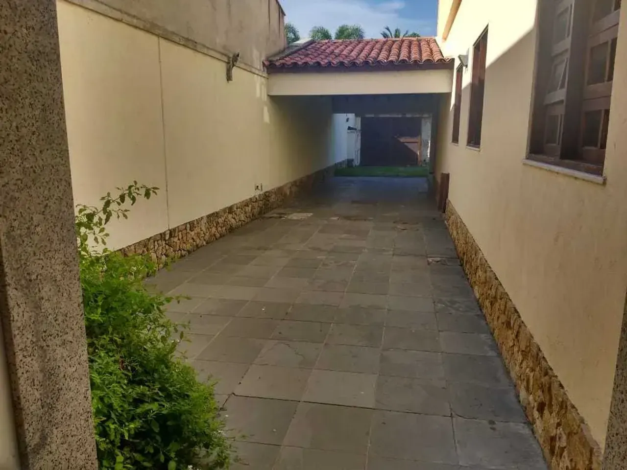House with 4 bedrooms, 5 bathrooms and gas kitchen, 755 m² — photo 5