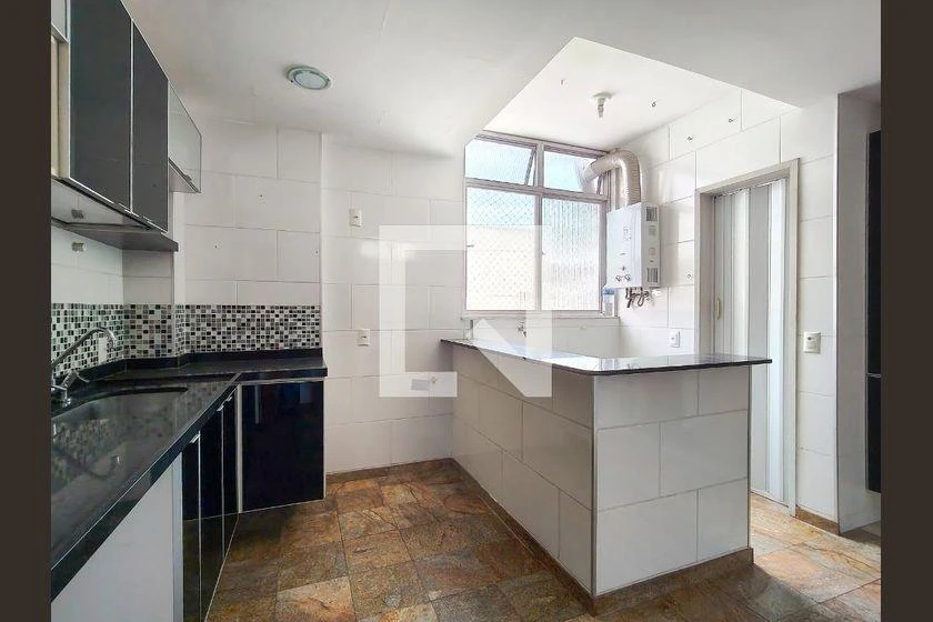 115 m² rental apartment with 3 bedrooms and 2 parking spots — photo 38