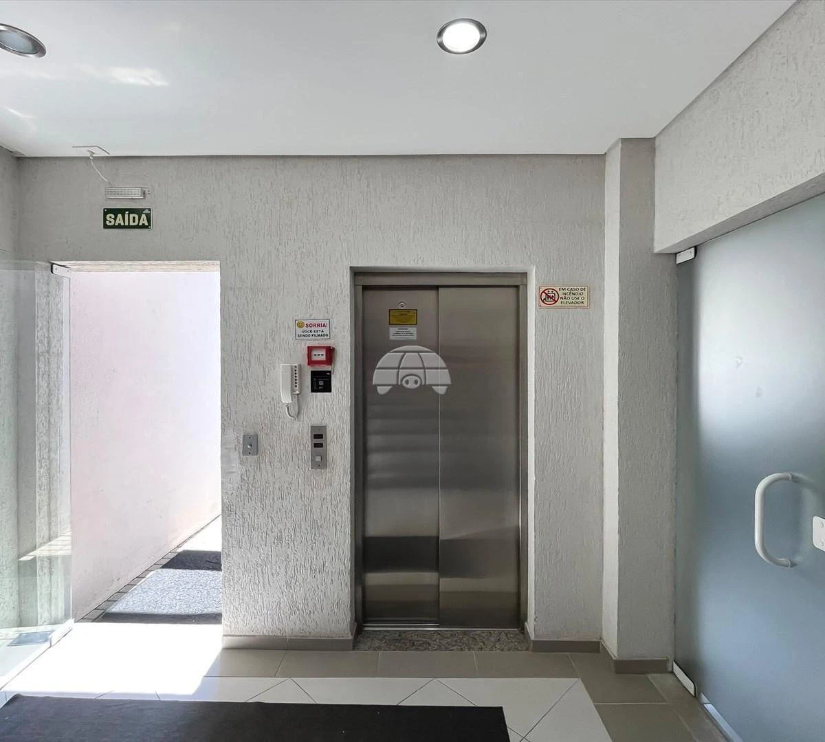 3-bedroom apartment with a home office in Curitiba — photo 27