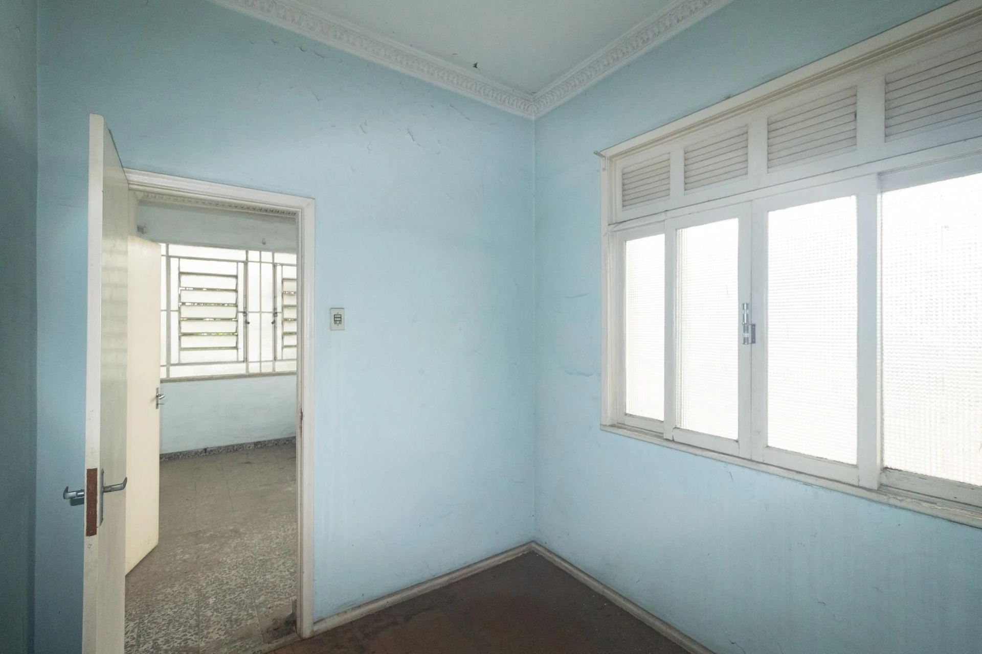 6 quartos e jardim: casa de 263 m² — photo 38