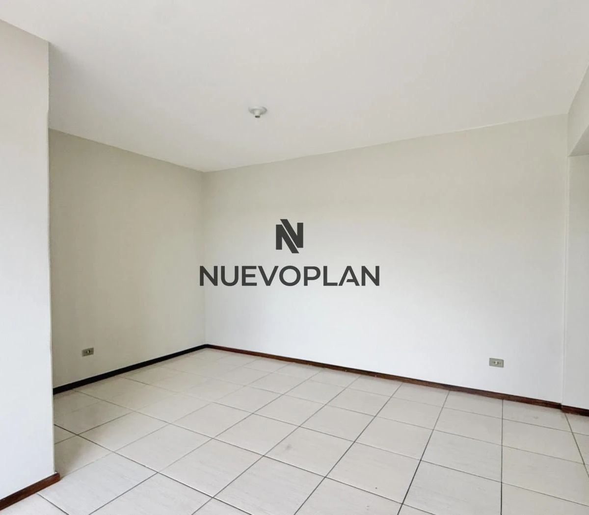 3-bedroom apartment, 1 with its own bathroom, 84 m² — photo 16