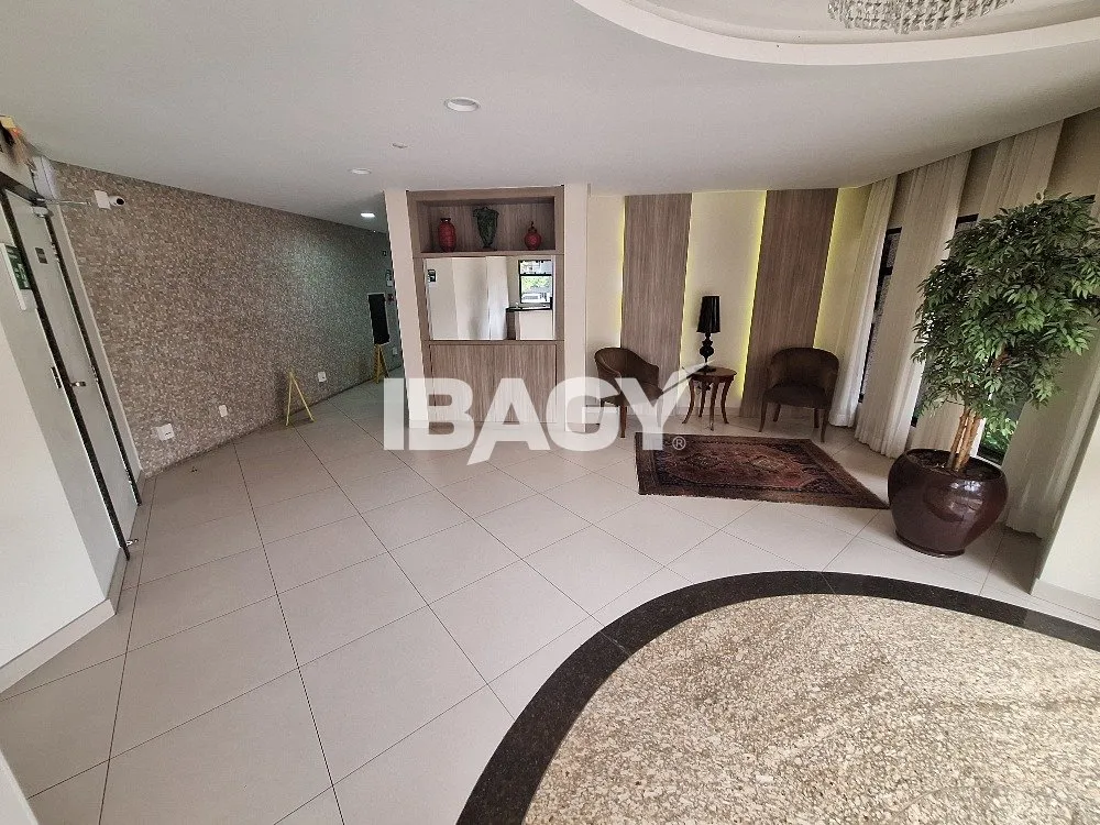 170 m² unfurnished apartment with 3 bedrooms and suite — photo 28