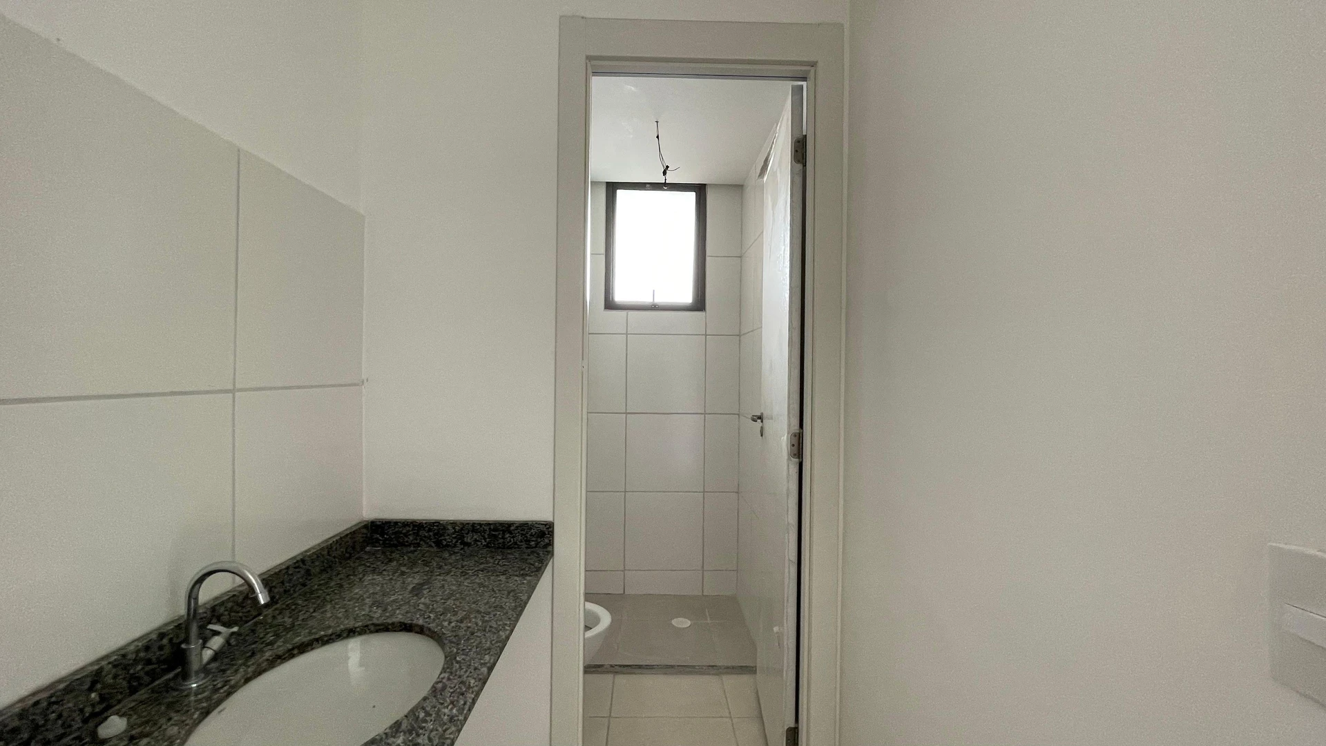 Floor-to-ceiling windows in a 2-bedroom apartment, 45 m² — photo 47