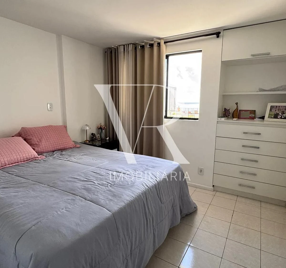 Penthouse with 4 en-suite bedrooms and 3 parking spots — photo 26