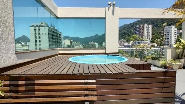 Duplex penthouse with 172 m², 2 bedrooms, 2 bathrooms — photo 11