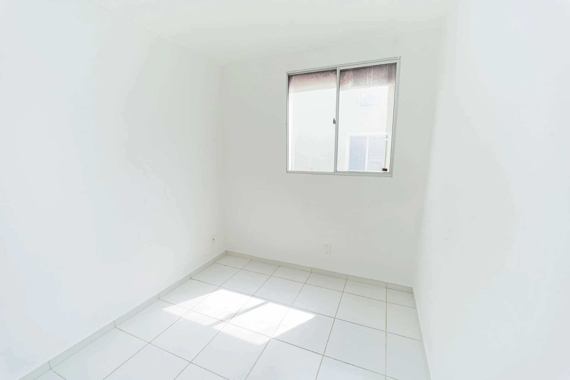 Apartamento de 2 quartos em condomínio com piscina — photo 20